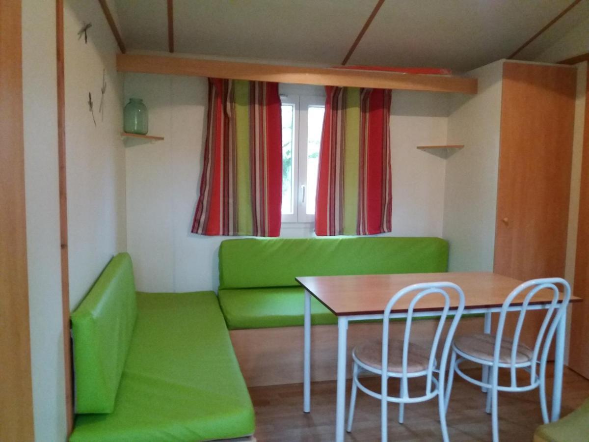 Camping Le Pont D'Allagnon Lempdes sur Allagnon Exterior foto