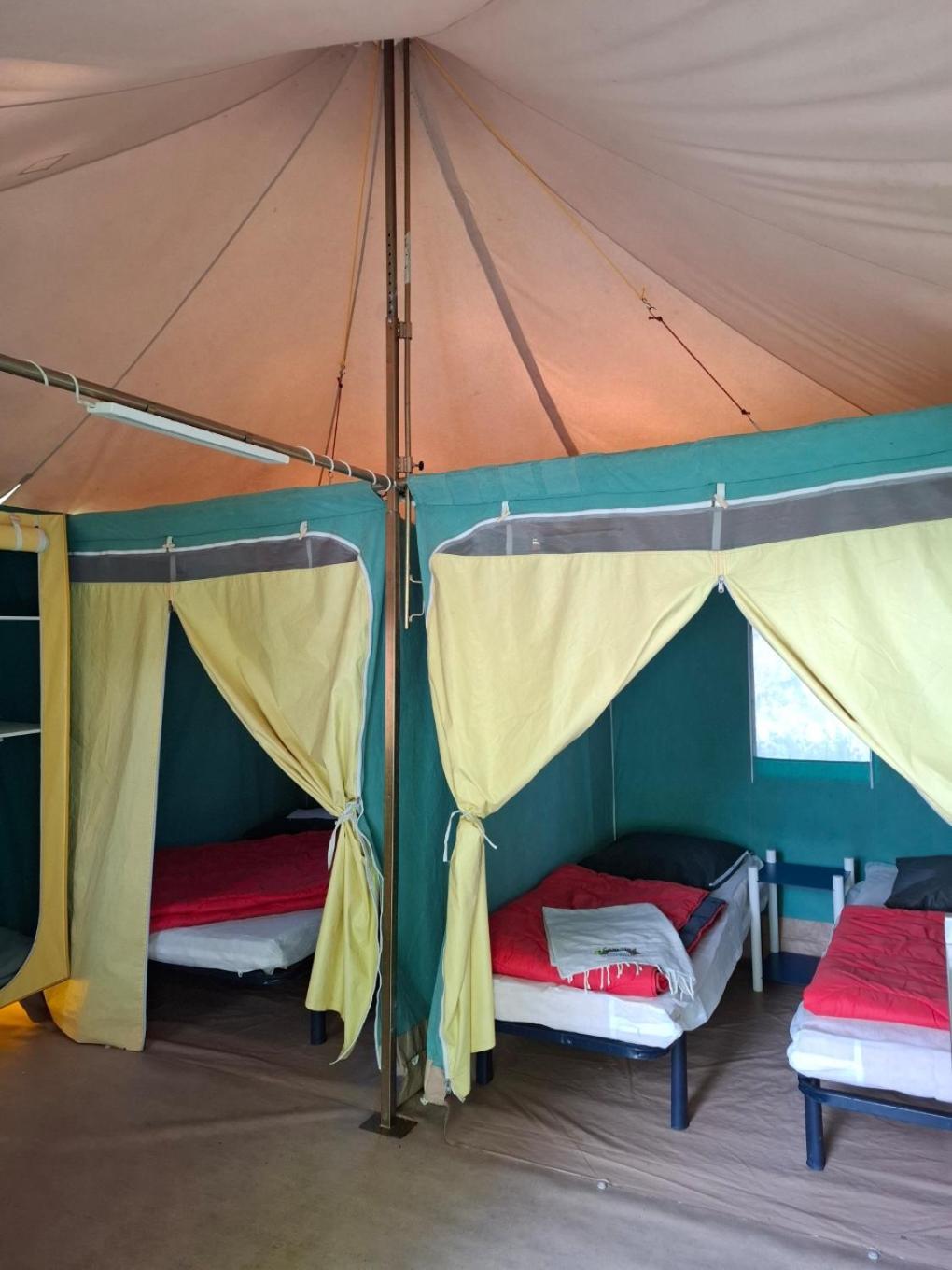 Camping Le Pont D'Allagnon Lempdes sur Allagnon Exterior foto