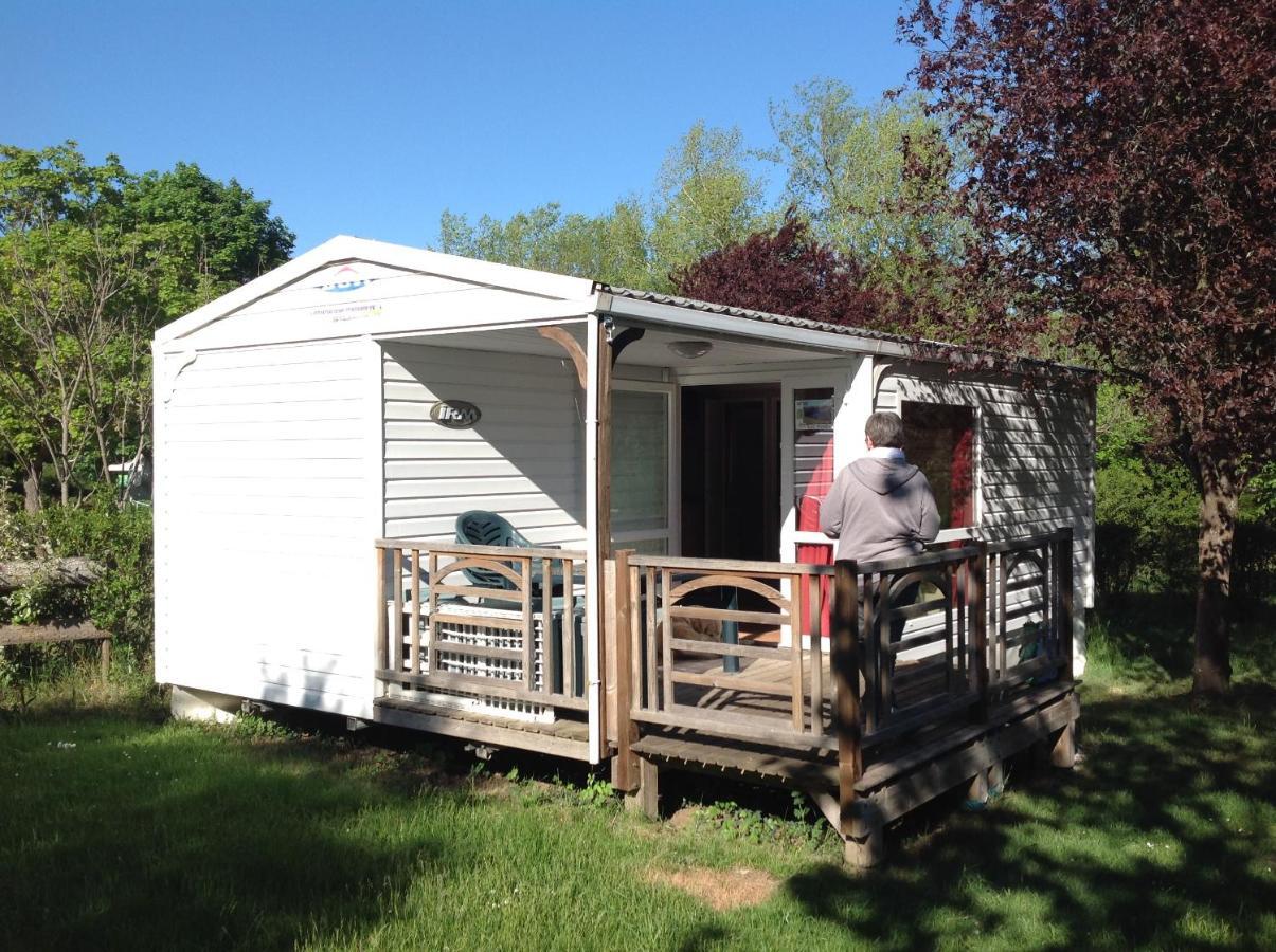Camping Le Pont D'Allagnon Lempdes sur Allagnon Exterior foto